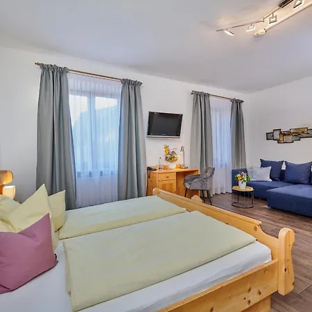 Zum Goldenen Anker Mit Hallenbad Hotel
