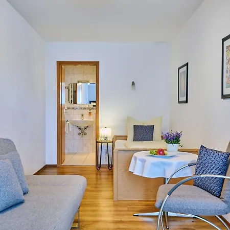 Zum Goldenen Anker Mit Hallenbad Hotel 3*