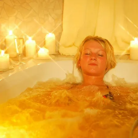 Hotel Zum Goldenen Anker Mit Hallenbad Windorf (Passau)