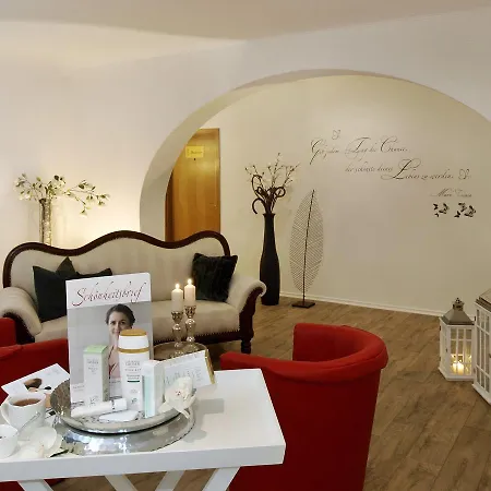 Zum Goldenen Anker Mit Hallenbad Hotel