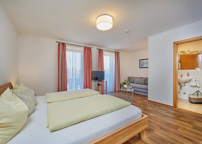 Zum Goldenen Anker Mit Hallenbad Hotel Windorf (Passau)