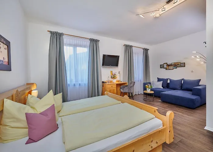 Restaurant Zum Goldenen Anker Mit Hallenbad & Wellnessbereich Hotell