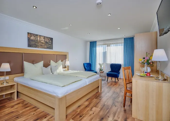 Restaurant Zum Goldenen Anker Mit Hallenbad & Wellnessbereich Hotell