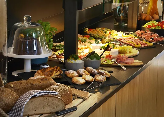 Restaurant Zum Goldenen Anker Mit Hallenbad & Wellnessbereich Hotell 3*