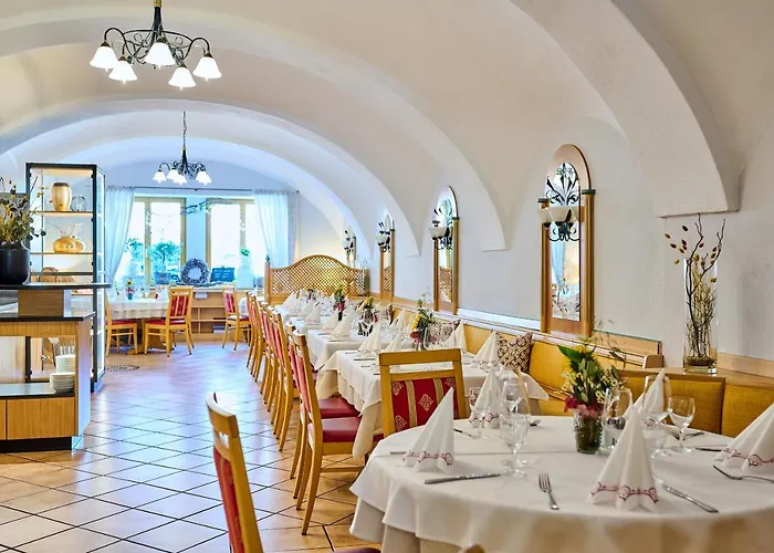 Zum Goldenen Anker Mit Hallenbad Hotel 3*