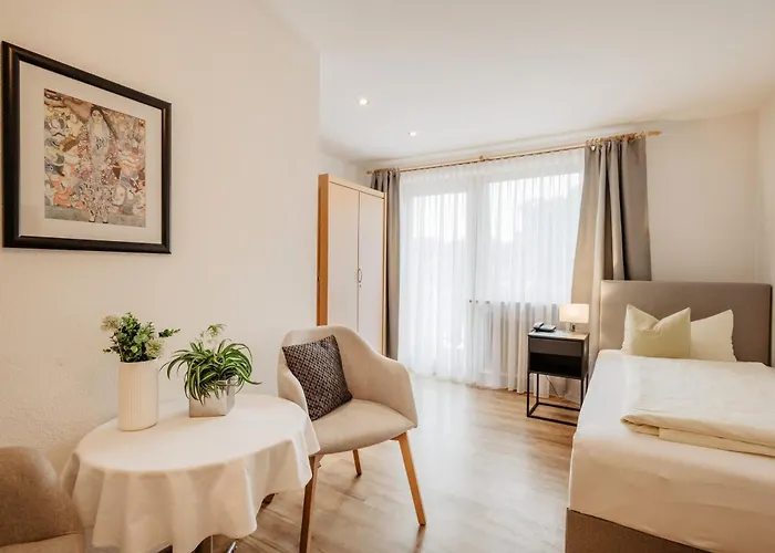Restaurant Zum Goldenen Anker Mit Hallenbad & Wellnessbereich 3*