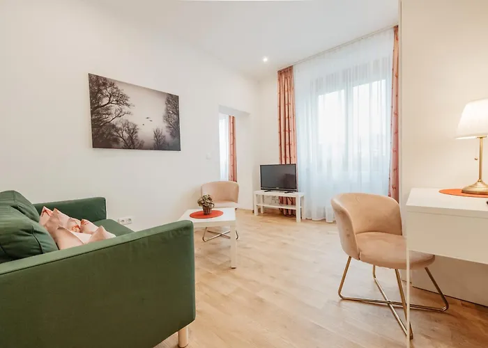 Restaurant Zum Goldenen Anker Mit Hallenbad & Wellnessbereich Hotell 3*