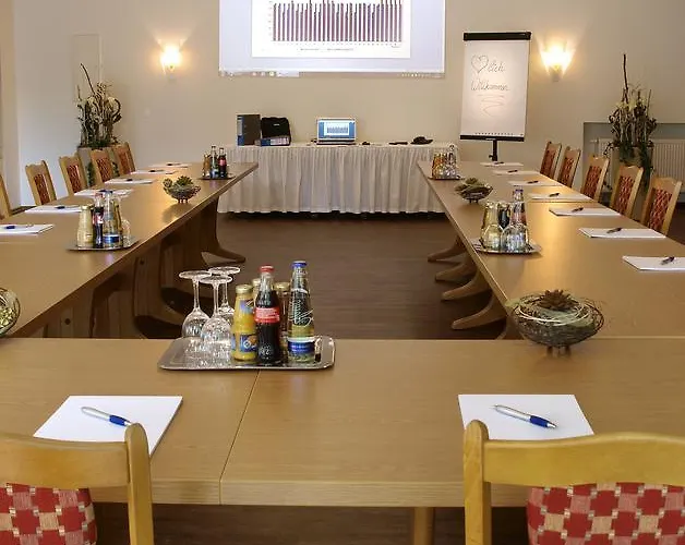 Hotell Restaurant Zum Goldenen Anker Mit Hallenbad & Wellnessbereich 3*