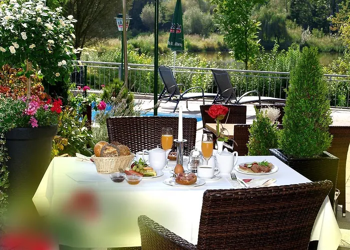 Zum Goldenen Anker Mit Hallenbad 3*